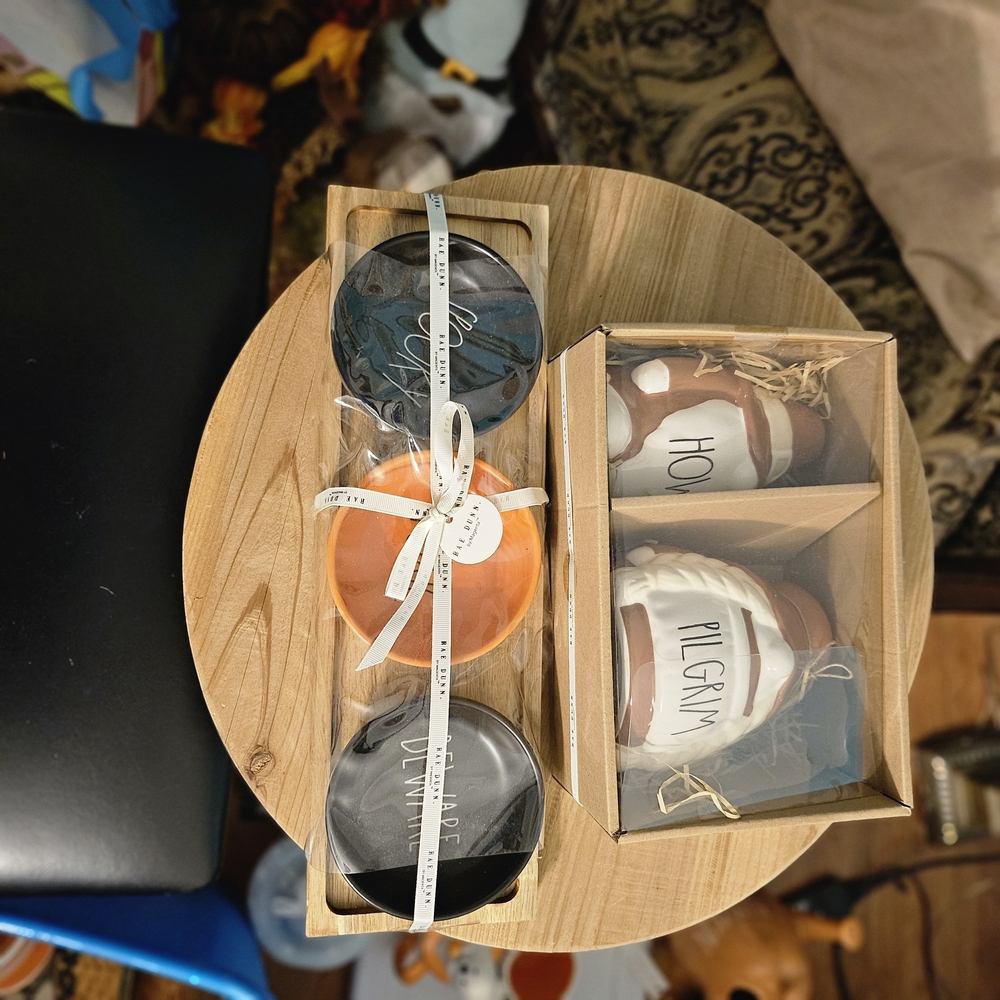 Rae Dunn Black and Orange Candle Set with Pilgrim Mugs